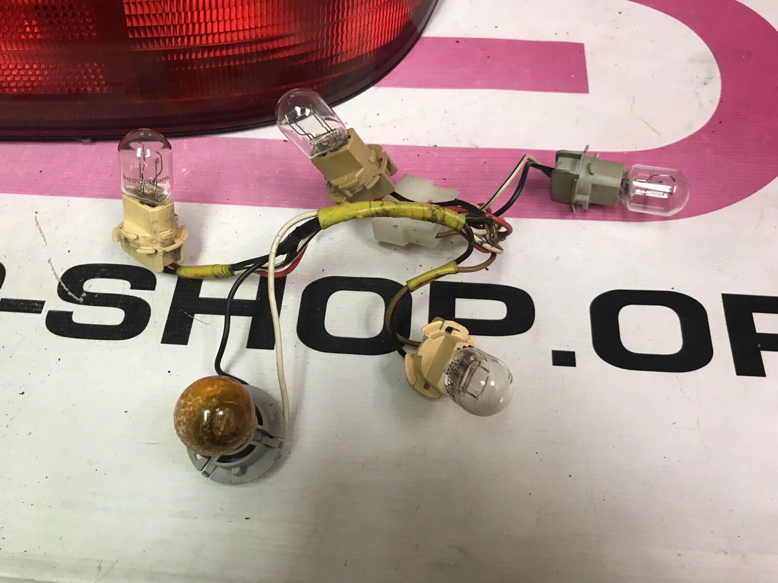 2002-2003 Subaru Impreza WRX RH OEM Side Tail Light Assembly Sedan - Image 2