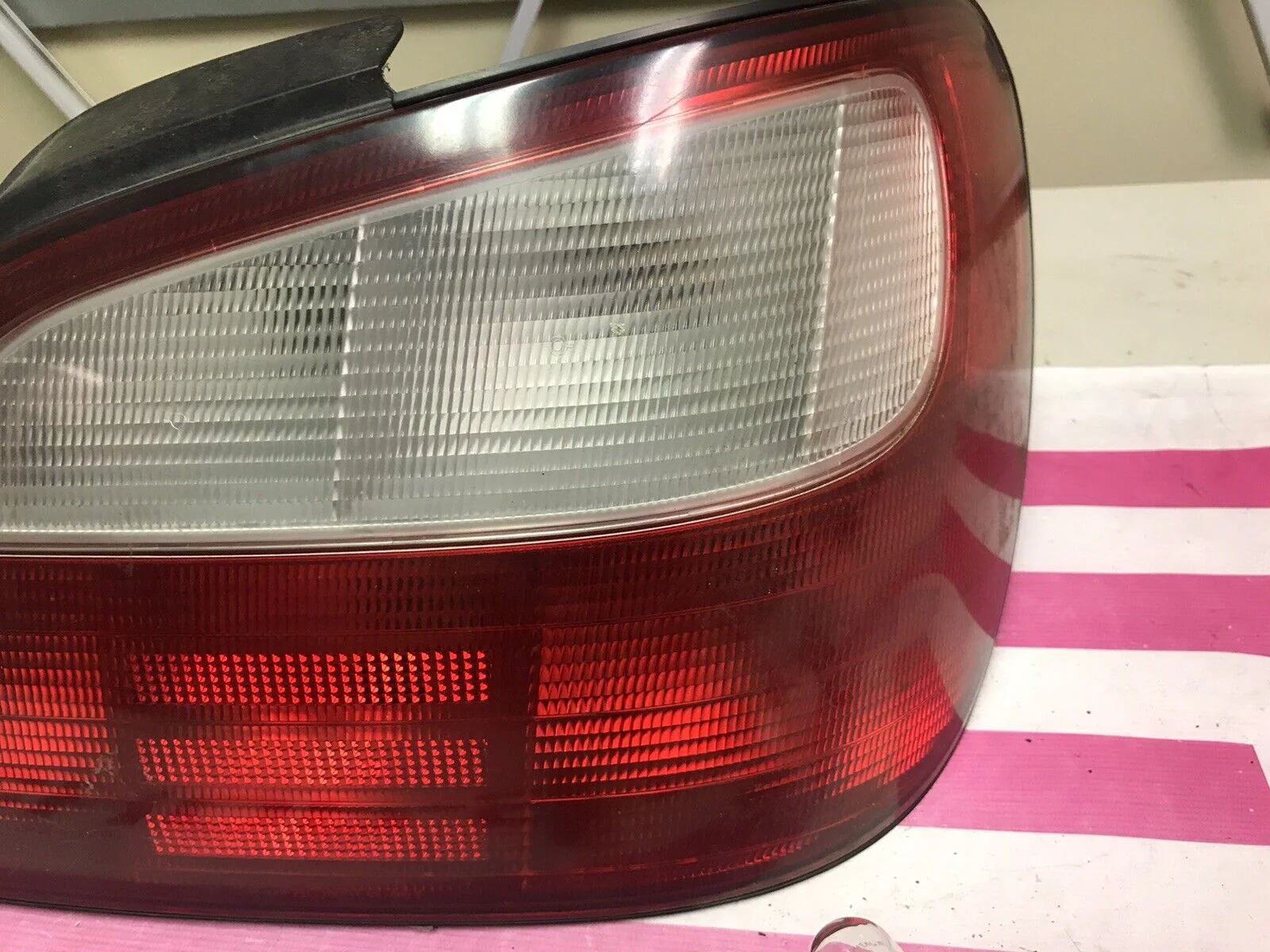2002-2003 Subaru Impreza WRX RH OEM Side Tail Light Assembly Sedan - Image 4