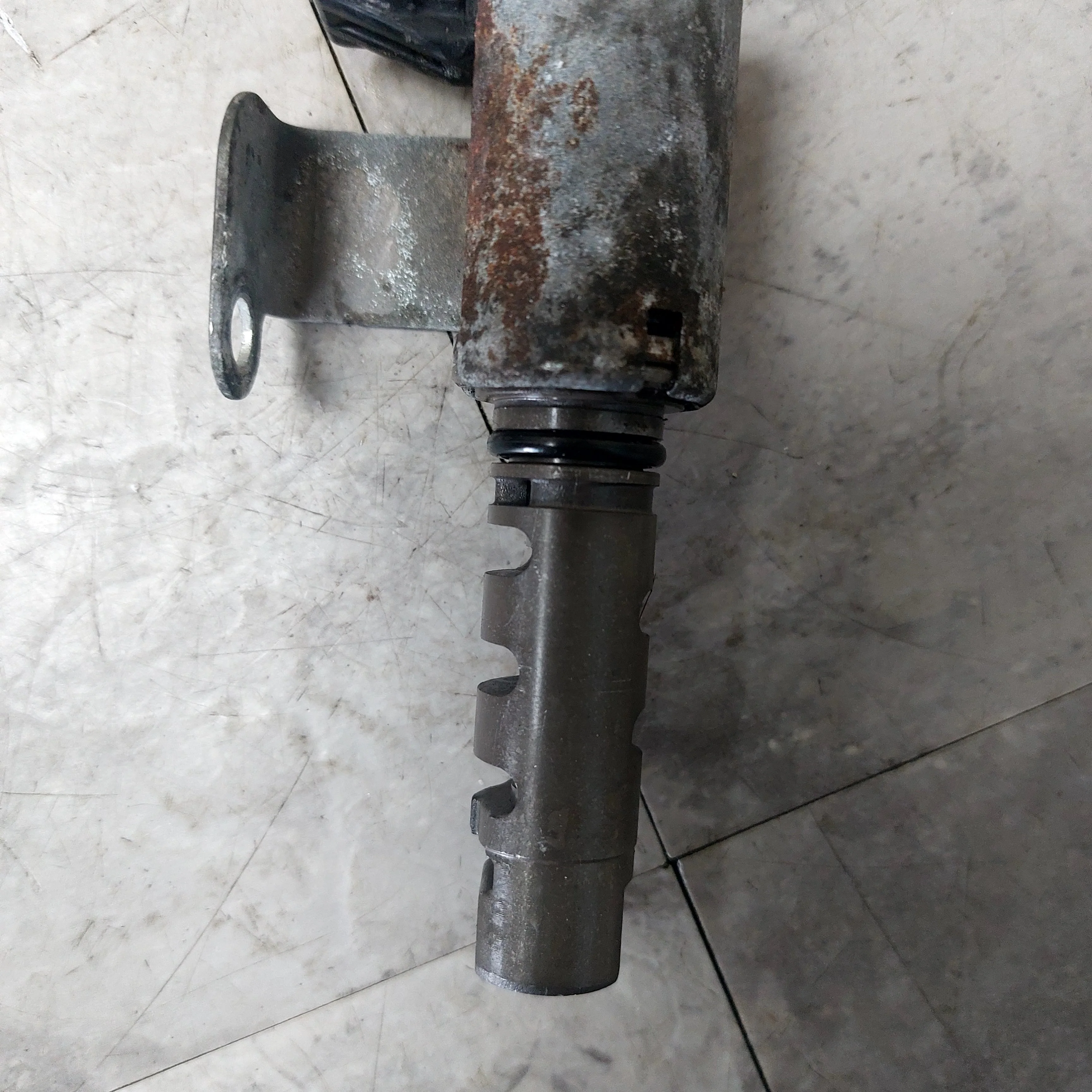 OEM Subaru WRX STi Forester AVCS Oil Control Valve Solenoid LGT XT - Image 3