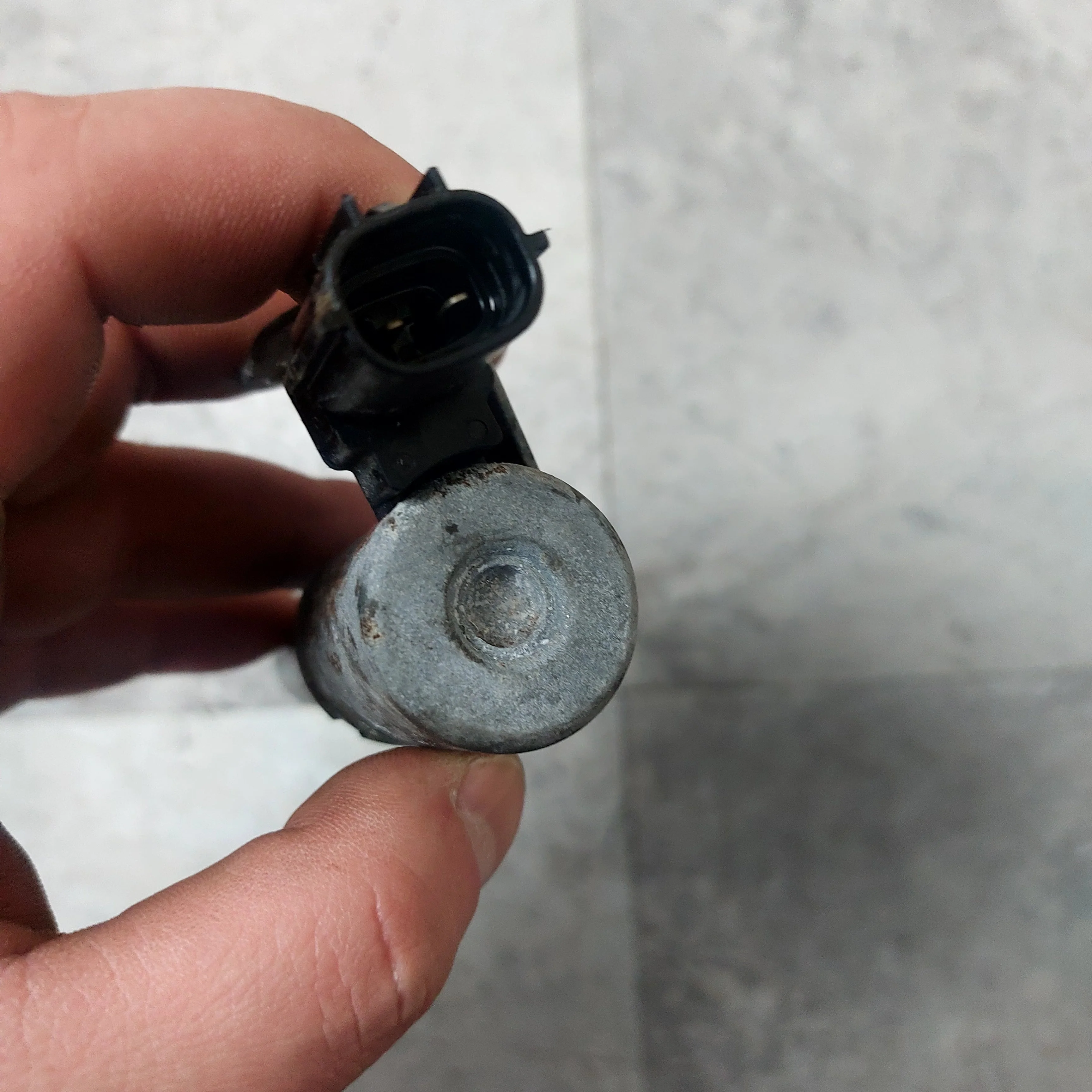 OEM Subaru WRX STi Forester AVCS Oil Control Valve Solenoid LGT XT - Image 4