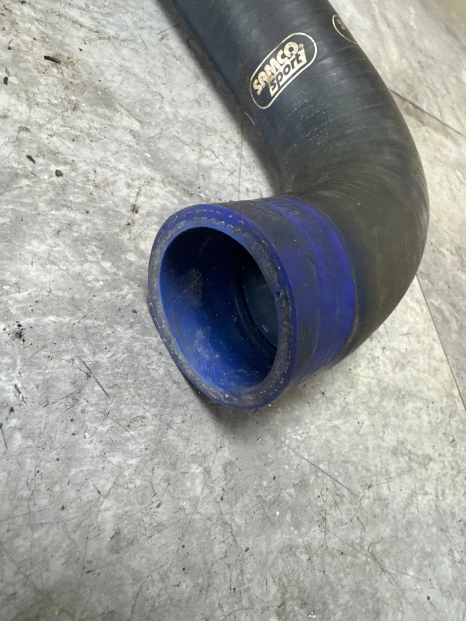 2002-2007 Subaru WRX STi Samco Upper Radiator Hose Blue - / G4 - Image 3