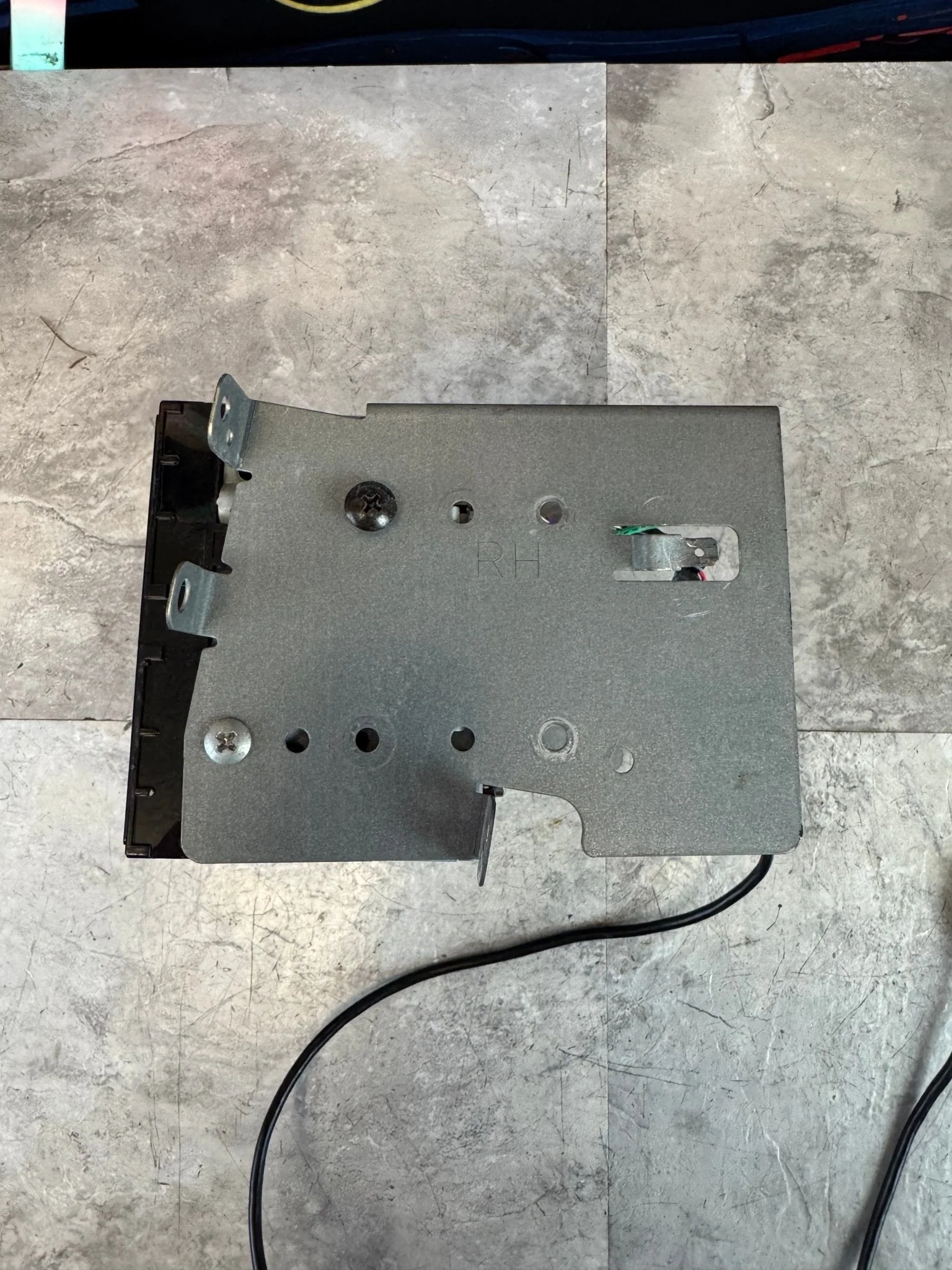 Subaru JVC KW-M750BT Double Din Headunit / B5 - Image 10
