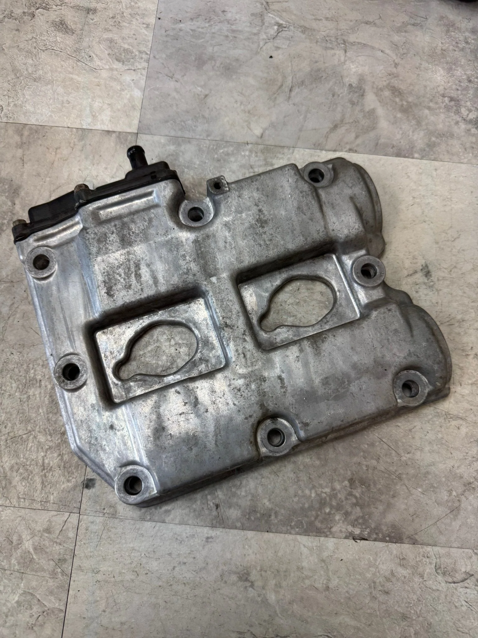 2002-2005 Subaru Impreza WRX RH OEM Passenger Side Valve Cover E2